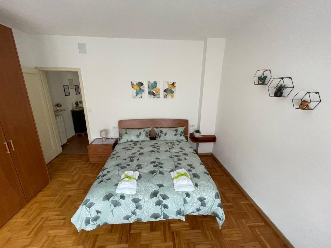 Apartamento Ginkgo Tree Refuge